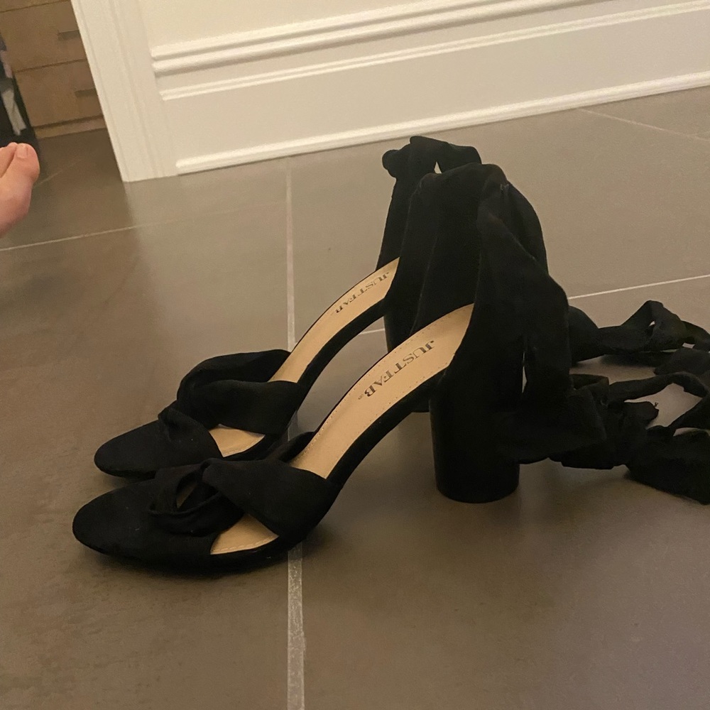 Just Fab Tie up sandal